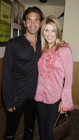 Lori Loughlin und ihr Ehemann im Jahr 2002