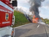 Lkw brannte völlig ab
