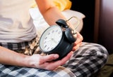 Alarmierend: So sehr belastet die Zeitumstellung unseren Körper