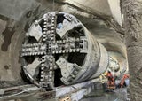 Die Tunnelvortriebsmaschine "Debohra" auf der Strecke der U2 vom Matzleinsdorfer Platz über die Reinprechtsdorfer Straße.