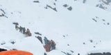Rund 1.000 Menschen am Mount Everest von Schneesturm eingeschlossen