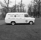 Klassiker mit Charakter – der Ford Transit von 1970 verkörpert den robusten Charme der frühen Transporterjahre und begründet Fords Ruf als vielseitiger Lastenträger.&nbsp;