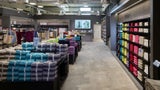 VOSSEN feiert Wiedereröffnung des Stores im Designer Outlet Parndorf