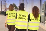 Polnische Journalistinnen kontern mit der "Schön Patrol".