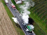 Lkw brannte völlig ab