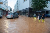 Flughafen überflutet: Alarmstufe Rot für Reisende!