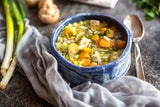 Hühnersuppe, heiße Zitrone & Co.: Welche Hausmittel bei Erkältungen wirklich helfen