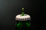 Die winzige Flasche misst gerade einmal zwölf Millimeter und enthält 0,05 Milliliter alkoholfreies Bier.&nbsp;