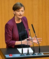 Sabine Schatz