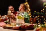 Kater nach der Weihnachtsfeier? So werden Sie ihn blitzschnell los