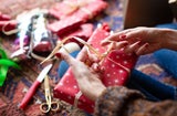 Weihnachtsaktivitäten: So viele Kalorien verbrennen Sie zwischen Keksdose und Christbaum