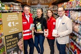 Michael Opriesnig (Rotes Kreuz), Nermina Milvo , Eva Kimmes, und Robert Nagele (BILLA Vorstand)