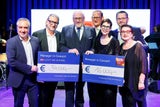 Scheckübergabe: Peter Kleemann, Bartalsky