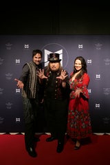 Anca & Lucca Lucian mit Star-Magier Jeff McBride 