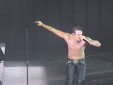 Der nackte Wahnsinn: So ließ Yungblud Wien ausflippen