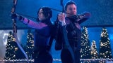 Hailee Steinfeld und Jeremy Renner