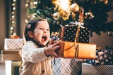 Weihnachtgen Kind Geschenk