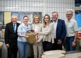 Landeshauptfrau besuchte Bäckerei Kasses in Thaya