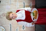 Rosi Schipflinger servierte köstliche Schnitzel