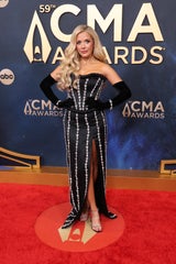 Frauenpower und Kuschel-Alarm bei den CMA-Awards