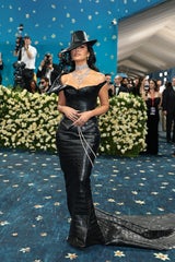 Worst Dressed Stars 2025: Das waren die Fashion-Fails des Jahres