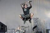 Yungblud strippt für 13.000 Fans in Wien