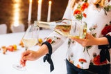 9 von 10 Österreichern trinken regelmäßig Sekt.