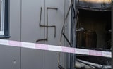 Kfz-Werkstatt abgefackelt Hakenkreuz