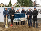 v.l.n.r.: Martin Mauerbauer (Kager Massivbau), Andreas Glatz (Kager Massivbau), Ivana Mirek (Architektin), Stefan Messar (Glorit), Patrick Kloihofer (Glorit), Markus Wimmer (Glorit)