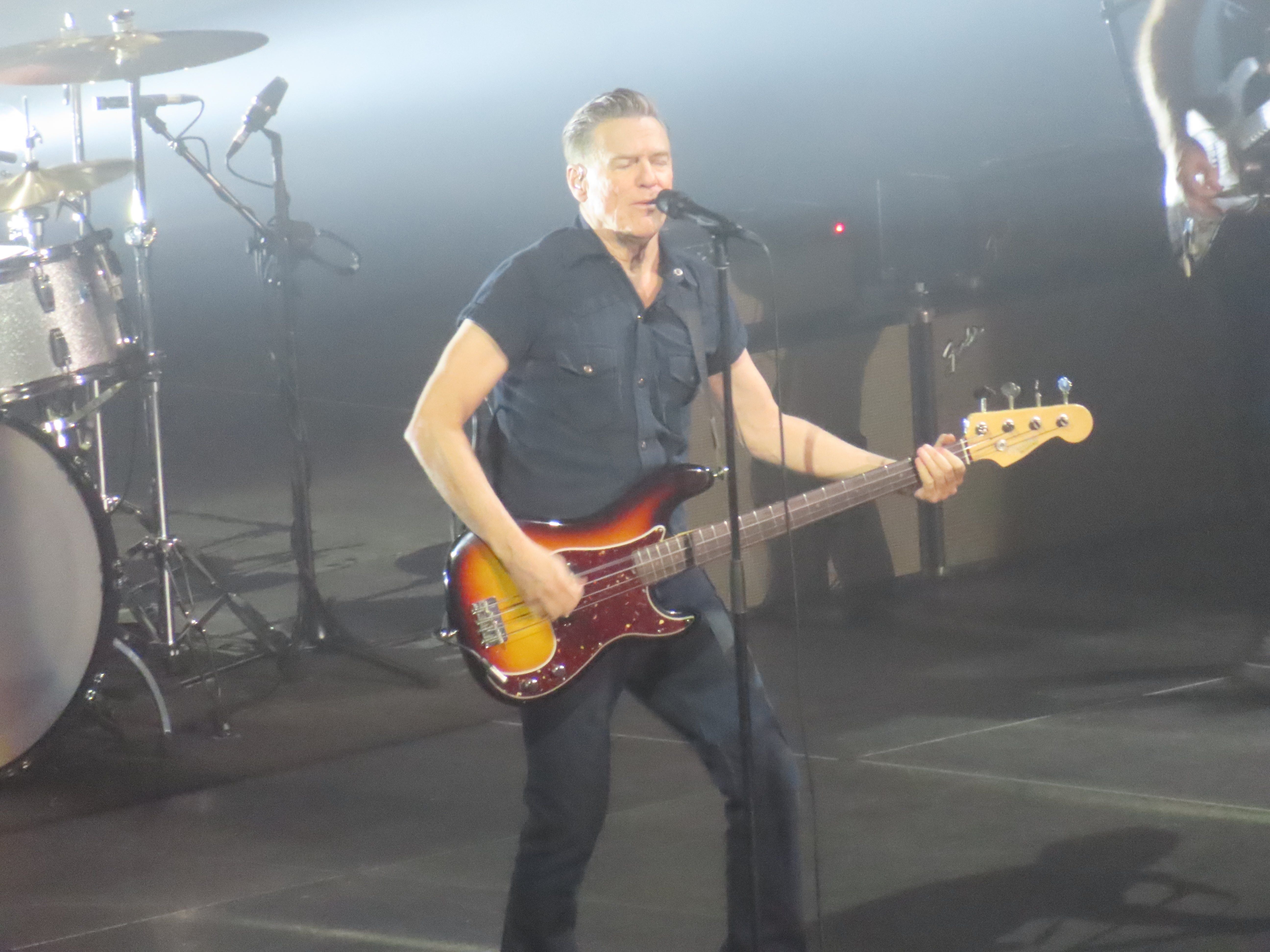 Bryan Adams
