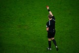 Raben-ROTER Abend für Ronaldo nach Ellbogen-Check