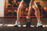 Kurios! Laut Studien hält Beintraining das Gehirn jung