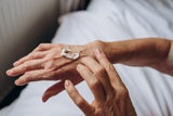Finger weg! Diese Inhaltsstoffe in Handcremes machen Ihre Haut noch trockener