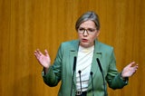 Leonore Gewessler
