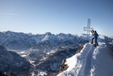 Eine Schneeschuhwanderung aufs Spitzplaneck am Kasberg eröffnet weite Ausblicke abseits der Piste.