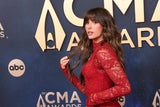 Frauenpower und Kuschel-Alarm bei den CMA-Awards