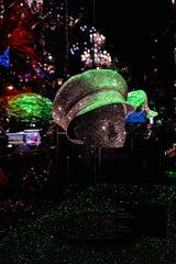 Swarovski bringt Hollywood nach Tirol: Mega-Stars glitzern in Wattens