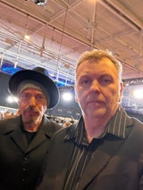 Frauenpower und Kuschel-Alarm bei den CMA-Awards