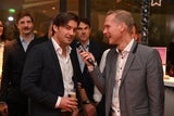 Jürgen Brandstötter, Bereichsleiter Firmenkunden bei der Raiffeisen Regionalbank Mödling mit oe24Radio-Moderator Thomas Kloiber.&nbsp;