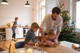 Weihnachtsaktivitäten: So viele Kalorien verbrennen Sie zwischen Keksdose und Christbaum