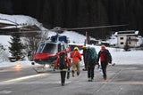 17 Skifahrer von Sessellift am Hintertuxer Gletscher gerettet