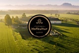 Die Kooperation von XXXLutz mit dem Tierwohl-Projekt hütthalers Hofkultur sorgt beim Genießen der Speisen für die nötige Portion „gutes Gewissen". 