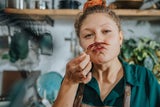 Diese Alltags-Fehler lassen uns an heißen Tagen noch mehr schwitzen