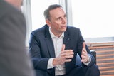 Landbauer fordert Tempo 150 auf Autobahnen