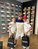 Elton John kaufte anschließend mit seinen Söhnen ein&nbsp;