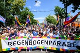 LIVE-Ticker: Zehntausende Teilnehmer bei Vienna Pride