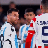 Messi angespuckt – Neymar mit Popcorn beworfen