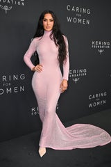 Kardashian, Kidman & Co. strahlen bei starbesetzten ''Caring for Women-Dinner''