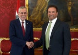 Arnie und Van der Bellen