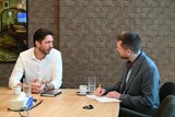 Deputy CEO von Bitpanda, Lukas Enzersdorfer-Konrad, im Interview mit Aaron Brüstle von oe24